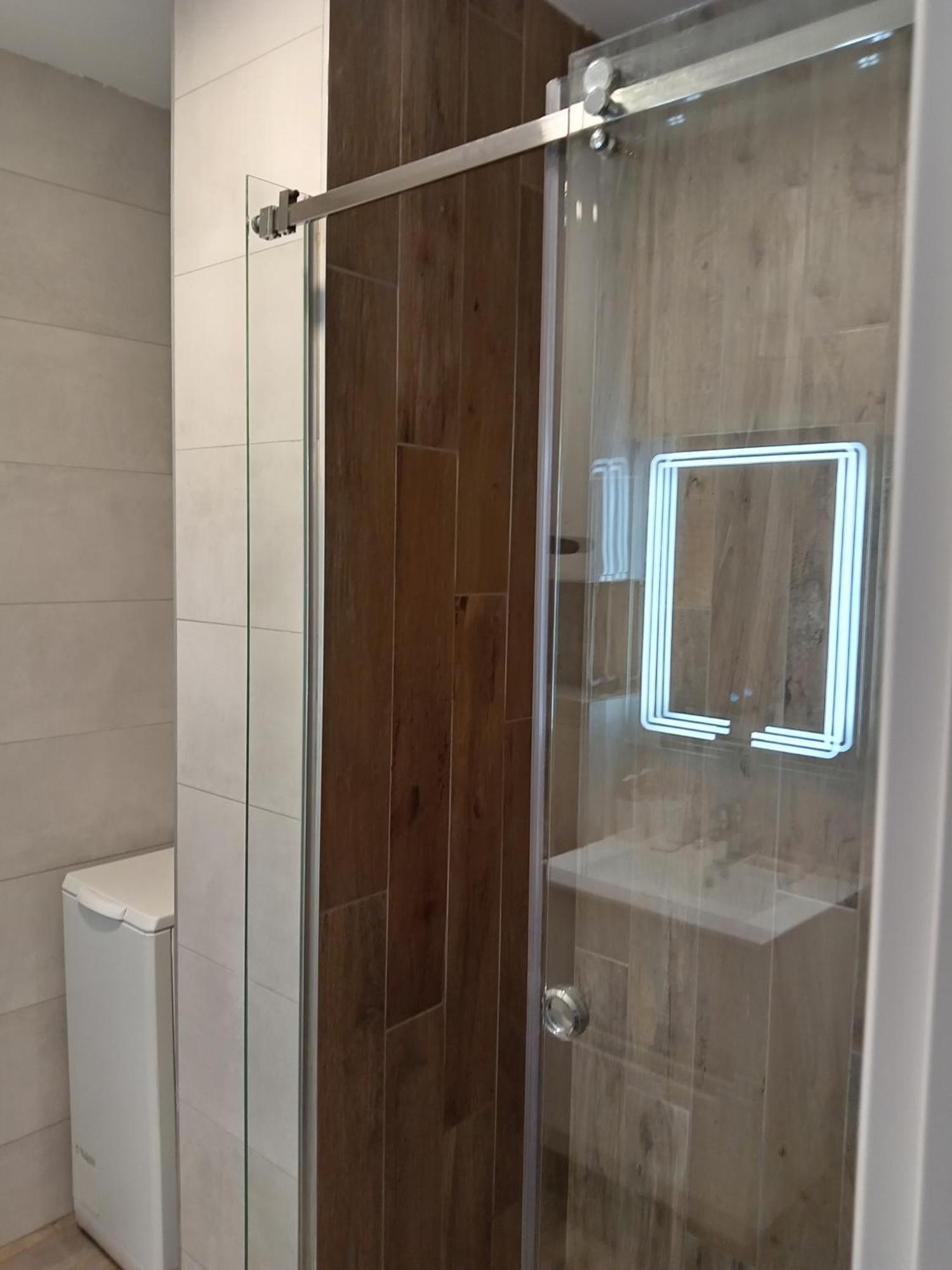 בלגרד Tera Apartment Zemun מראה חיצוני תמונה